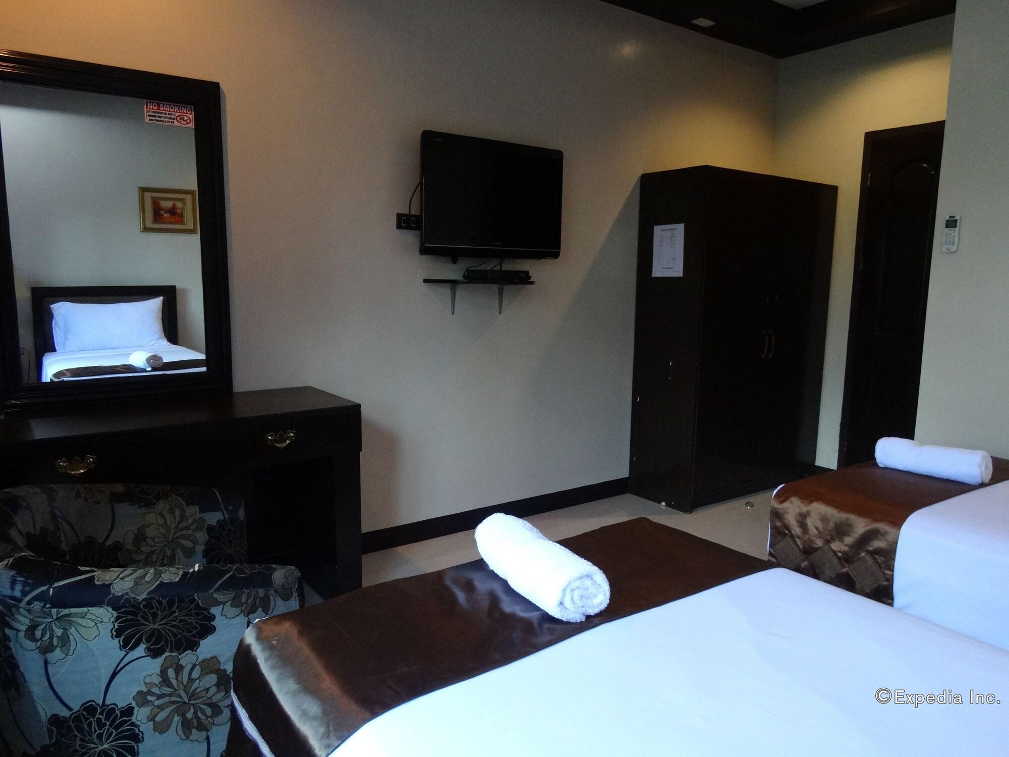 Peridot Suites Davao City Extérieur photo