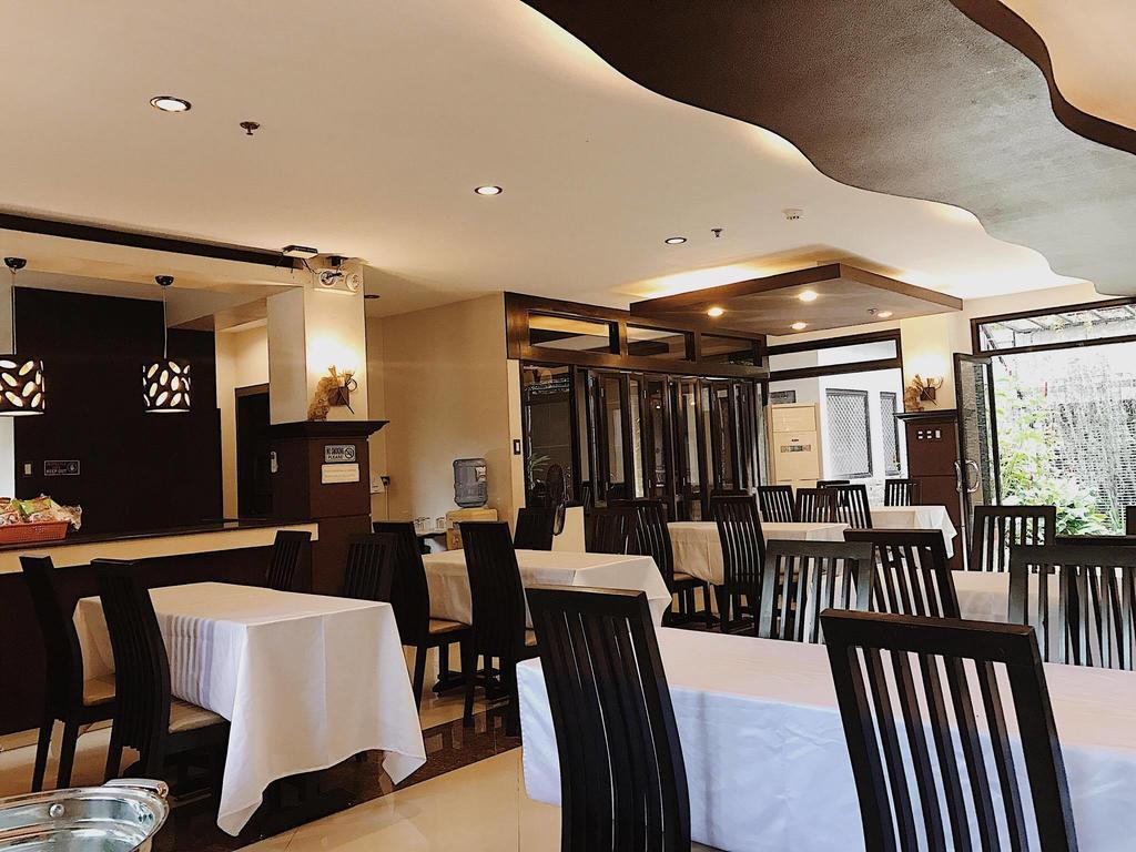 Peridot Suites Davao City Extérieur photo